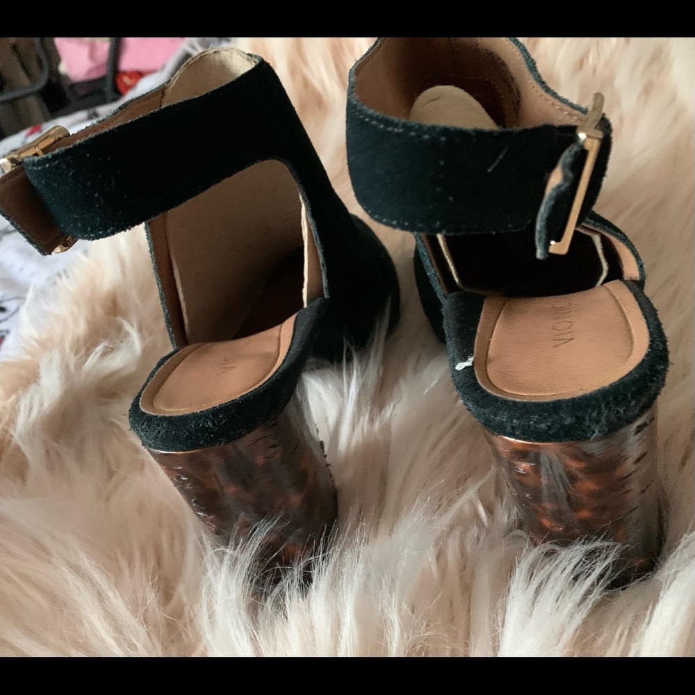 Bionic Suede Slingback - Picture 3 of 9